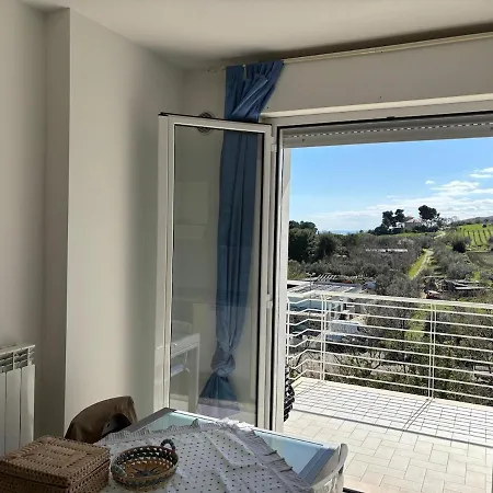 Апартаменты Pineto-italy-appartamento Vista Mare E Pineta