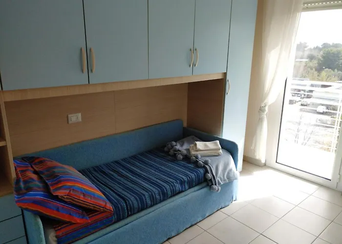 Апартаменты Pineto-italy-appartamento Vista Mare E Pineta Пинето