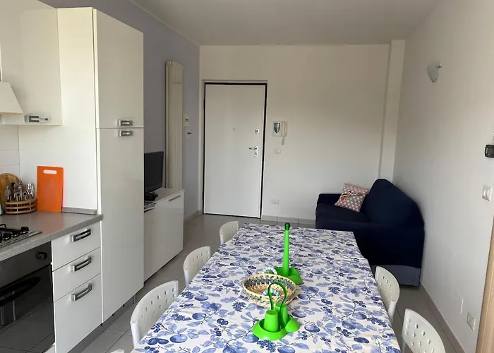 Апартаменты Pineto-italy-appartamento Vista Mare E Pineta Пинето